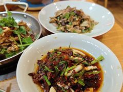 -吃饭皇帝大土家民族菜(正大广场店)
