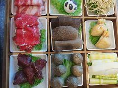 -大熊猫毛肚火锅(烟台万象汇店)