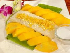 -Dang restaurant (patong phuket)