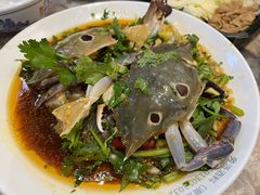 生腌三目蟹-官塘鱻鱻鱼生
