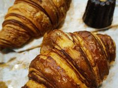 碱水羊角包-OUR Bakery(三里屯太古里店)