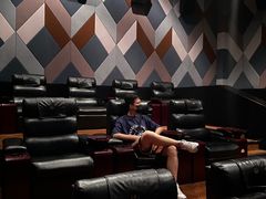 -英皇UA电影城(虹桥天地店)