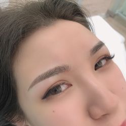 -久匠·野生眉半永久纹绣
