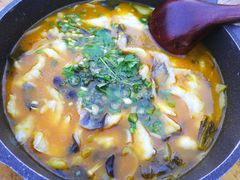 -东家小院金汤酸菜鱼(南阳路店)