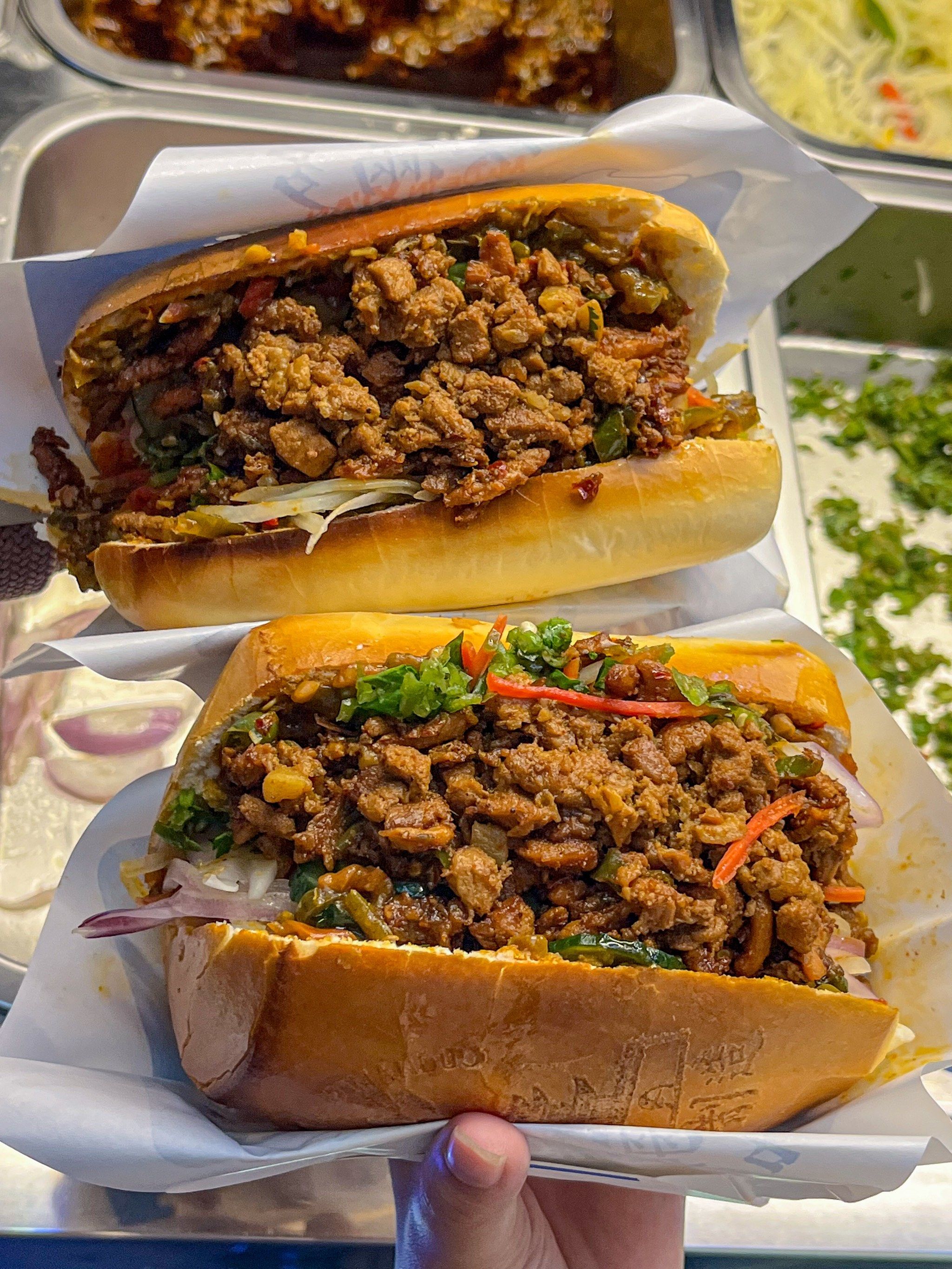 只有陕西人才懂的杠子馍和六辣子是最配的!