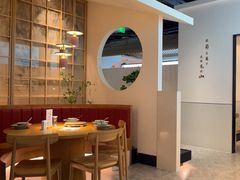 -蜜桃餐厅·伴山(绿宝广场店)