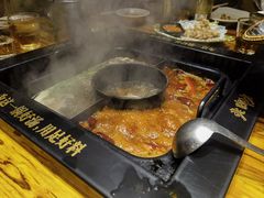 -老牌坊云南鱼豆花火锅(嵩山店)