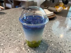 -抱抱地球咖啡馆(国家海洋博物馆店)