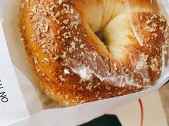 -HOT CRUSH趁热集合·现烤面包(环球港店)