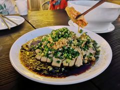 -几个木匠匠人厨房