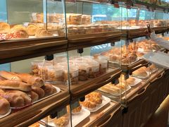 面包甜点陈列柜-新侨三宝乐面包店(崇文门店)