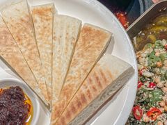 -小小河边鱼(天润城店)