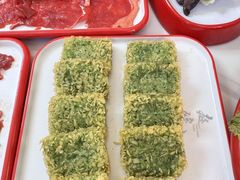 -毛辣果·贵州红酸汤牛肉火锅(西单店)