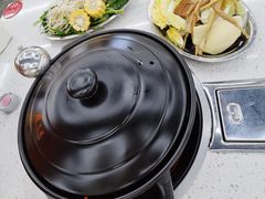 -牛知府云南菌汤鲜牛肉火锅(肖家湾店)