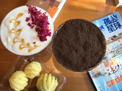 -桉树林A coffee 森林餐厅(三圣乡店)