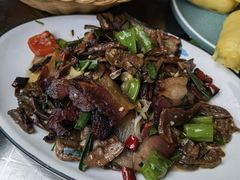 -郑件洋芋饭庄