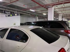 场地-大融城-停车场