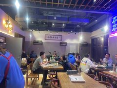 大堂-正通记·哈尔滨烧烤·炭烤鸽子(七宝万科国际店)