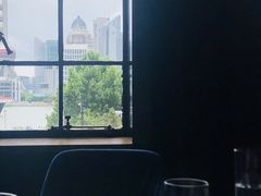靠窗位-YUE·6·西式融合餐厅(外滩六号店)