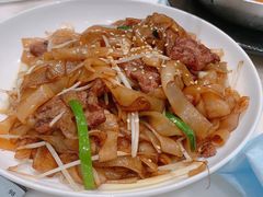 干炒牛河-陶陶居酒家(海岸城店)