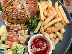 -Famous肥猫墨西哥音乐餐吧(五棵松华熙LIVE店)