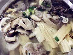 -福屿鲜捞小吃·捞化(福屿总店)