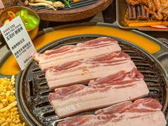 -轻烧烤肉(光谷步行街店)