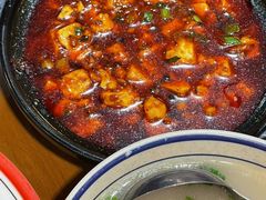 -易老妈蹄花.创于1935(总店)