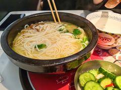 -妈妈故事米线(市府恒隆店)