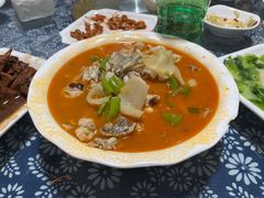 泡椒牛蛙-唔呶喔哩酒家(生产街店)