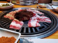 -唯成•韩国炭火烤肉 유성고기