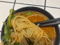 -肥汁米蘭香港米线(长宁来福士店)