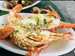 -四川小胡子海鲜(丁村万人海鲜广场店)