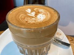 卡布奇诺-ZEMOCAFE·FUSION FOOD(西交利物浦店)