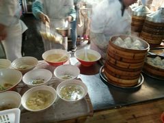 鲜肉小笼包-忆秦园小笼包(惠山古镇总店)