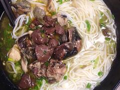 -沈记土鸡米线(七星街品牌中心店)