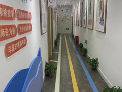 -缤纷鸟美术书法(汉神购物广场校区)