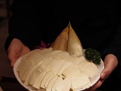 冬笋-巴奴毛肚火锅(二七万达店)