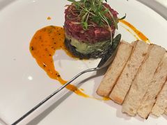 牛肉塔塔配牛油果黑橄榄酱-Solo(衡山路店)