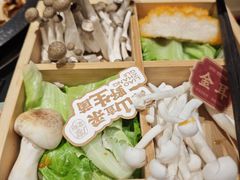 -廖掌柜·重庆鲜货火锅(上海首店)