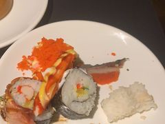 -钱小奴海鲜自助黑金店(杭州滨江龙湖店)