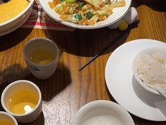 -爱碗亭·鲜炒湖南菜(壹城中心店)