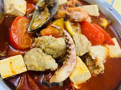 -吉莲利苑海鲜酒家(珠海拱北28年老字号店)