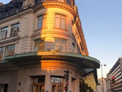 -乐蓬马歇百货公司(Rive Gauche)
