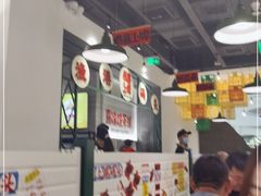 大堂-恭喜上堓砂锅焗·海鲜大排档(闵行龙湖店)