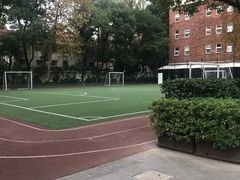 操场-上海民办包玉刚实验学校(小学部)