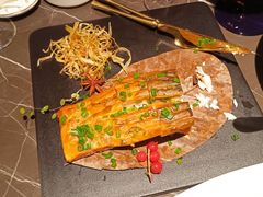 -海派悦庭·海胆烧麦·新融合菜(凯德广场店)