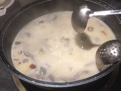 -煲宫猪肚鸡(昆山金鹰国际购物中心店)