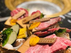 -山川小町·极番烧肉(新地假日广场店)