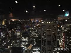 -悉尼塔旋转餐厅